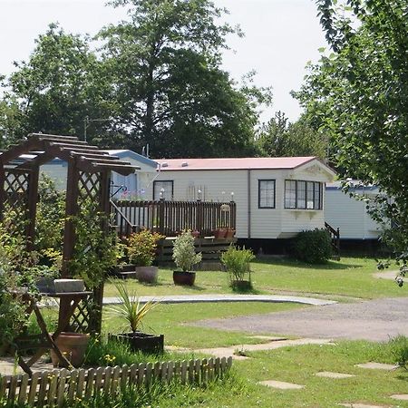 הייסטינגס Spindlewood Country Holiday Park - Caravan Park מראה חיצוני תמונה